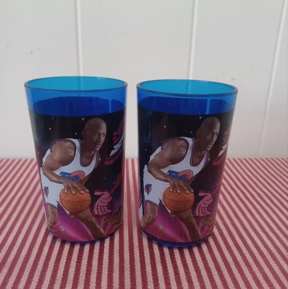 Space Jam Plastic Cups 1996 - Picture 5 of 6